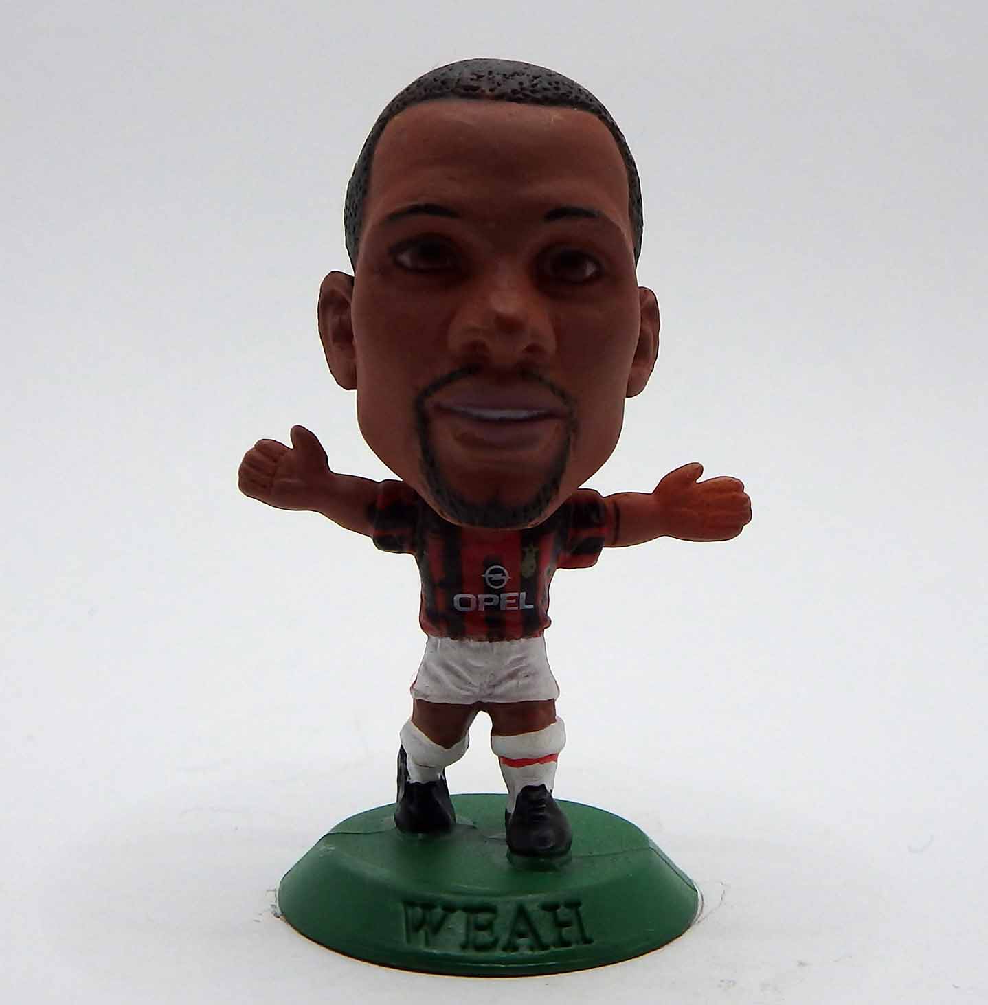 Figurine football Corinthian - Weah (milan ac) MC10738
