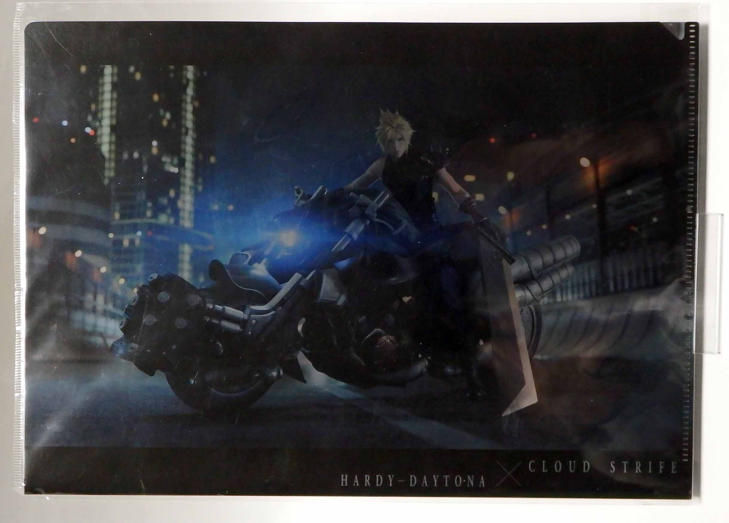 Porte folio A4 FF7 Remake - Hardy Daitona X Cloud Strife